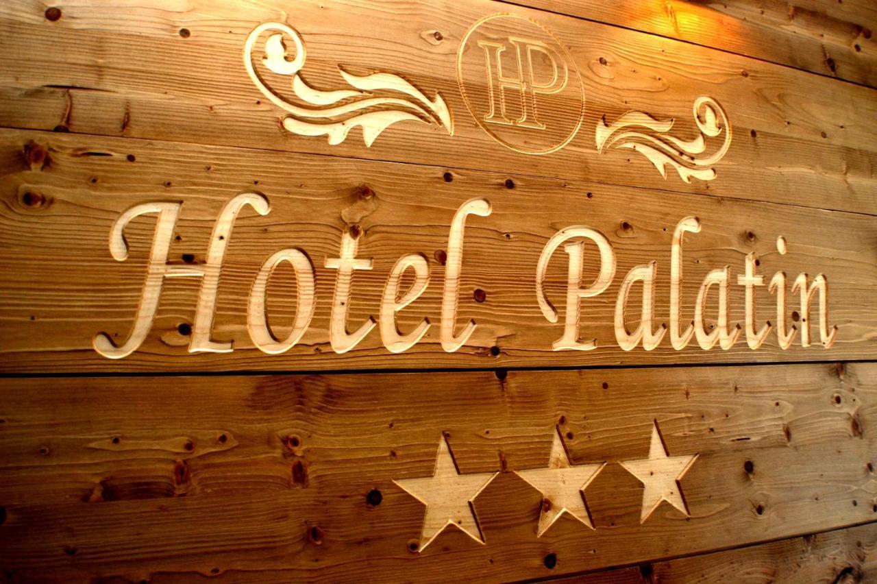 Hotel Palatin Oravsky Podzamok Exterior foto